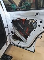 Шумоизоляция VW Tiguan 2025 (Фото #5)
